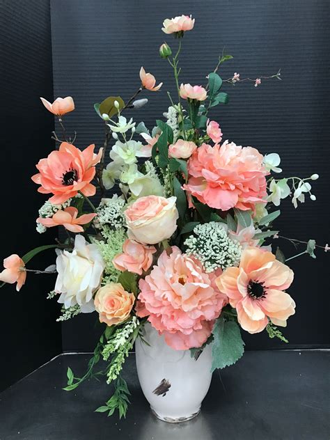 Spring Flower Arrangements, Flower Arrangement Designs, Creative Flower ...