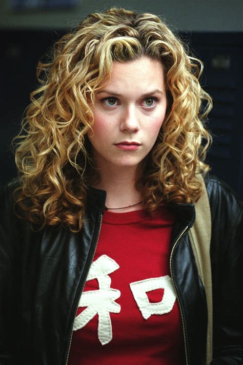 Hilarie Burton as Peyton Sawyer Hilarie Burton, Hairstyles Haircuts ...