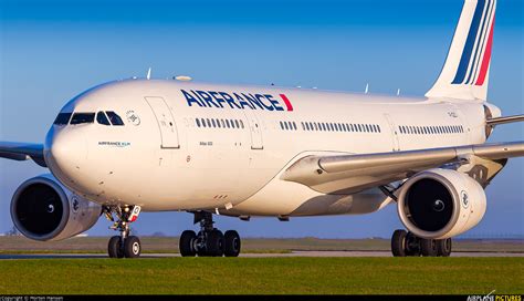 F-GZCI - Air France Airbus A330-200 at Paris - Charles de Gaulle | Photo ID 1135453 | Airplane ...