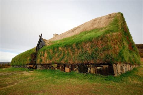 Reconstruction of a Viking Longhouse in Iceland | Scandinavian ...