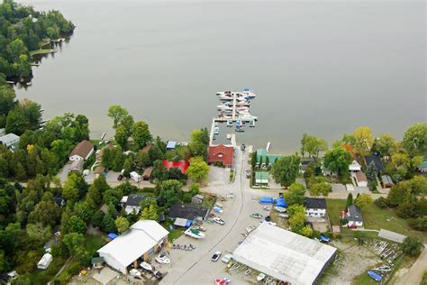 Fenelon Falls Marina in Fenelon Falls, ON, Canada - Marina Reviews - Phone Number - Marinas.com