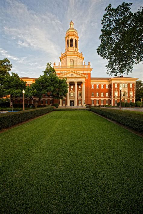 20 Beautiful Photos of the Baylor Campus