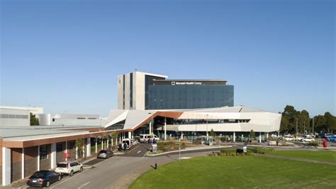 Casey Hospital Berwick carjacking: Monash Health employee left traumatised | Leader