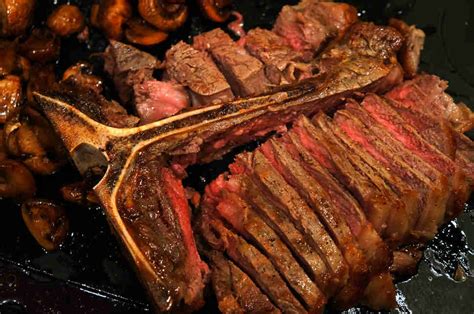 How to Dry-Age Steak: Everything to Know About Dry-Aged Steaks - Thrillist