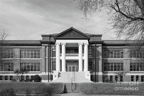 Southwestern Oklahoma State University Photograph by University Icons ...