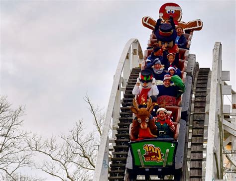 Kennywood Holiday Lights Returns Brighter Than Ever in 2022 - ThrillGeek