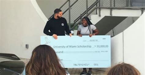 Drake Goes on $175,000 Charity Spree Paying For Groceries and College ...