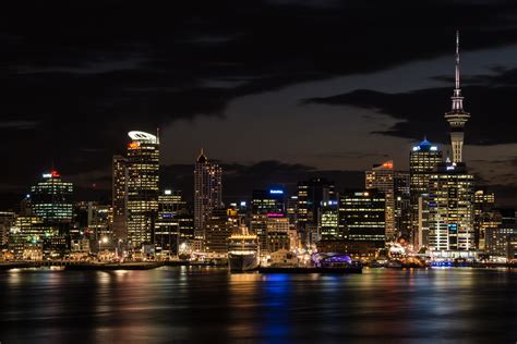 Auckland skyline | As seen from the Cyril Bassett Lookout, S… | Flickr