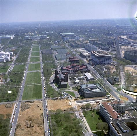 KN-C21097. Aerial View of National Mall in Washington, D.C. - John F. Kennedy Presidential ...