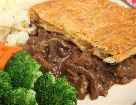 Steak Pie – Oakley's Grill and Pizzeria