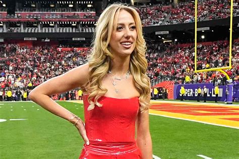 See Brittany Mahomes' Red Jumpsuit and '15' Necklace for the Super Bowl ...