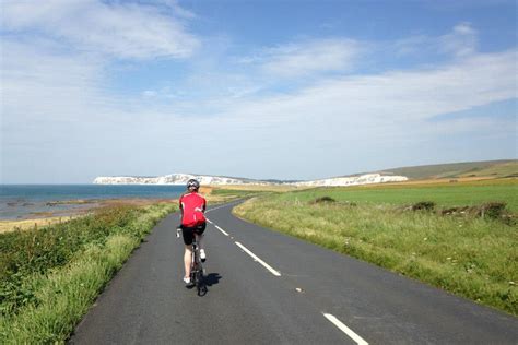 Eight reasons why cycling on the Isle of Wight is simply brilliant ...