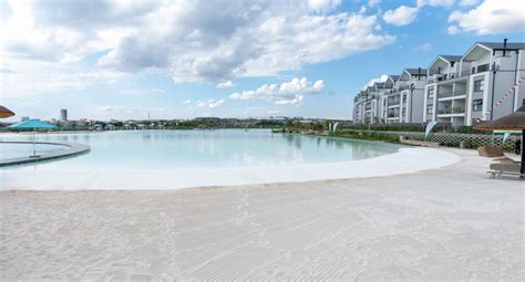 Take a look at the new 30,000 square metre ‘mega-beach’ that just launched in Joburg – BusinessTech