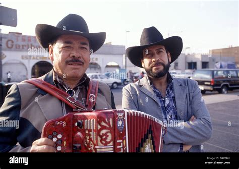 Cowboy norteno music norteno hi-res stock photography and images - Alamy