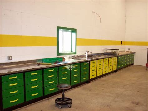 Heavy Duty Workbenches Gallery - Customize Your own Workbench