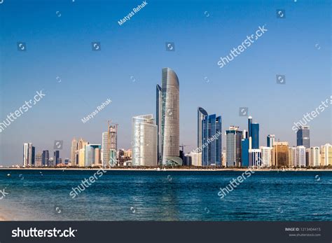 11,479 Abu dhabi skyline Images, Stock Photos & Vectors | Shutterstock