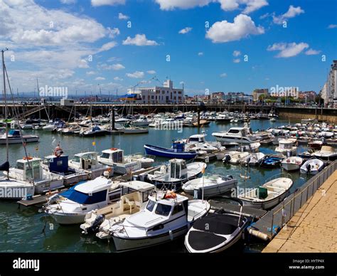 Santander harbour hi-res stock photography and images - Alamy