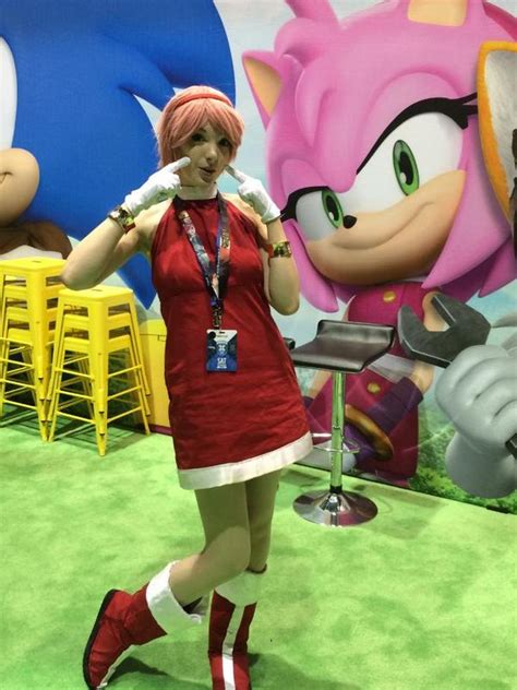 Amy The Hedgehog Cosplay