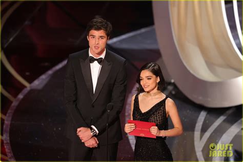 Rachel Zegler's Comment About Last-Minute Oscars Invite Goes Viral While Presenting with Jacob ...