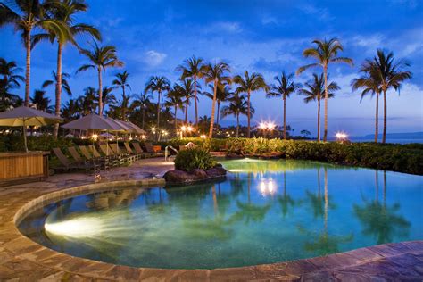 8 Romantic Resort Getaways for Couples (Slideshow) | Hawaii hotels, Wailea beach, Romantic resorts