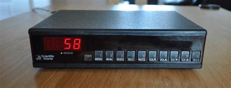 A vintage Scientific Atlanta cable box with numeric buttons on the front : r/CableTV_Memories