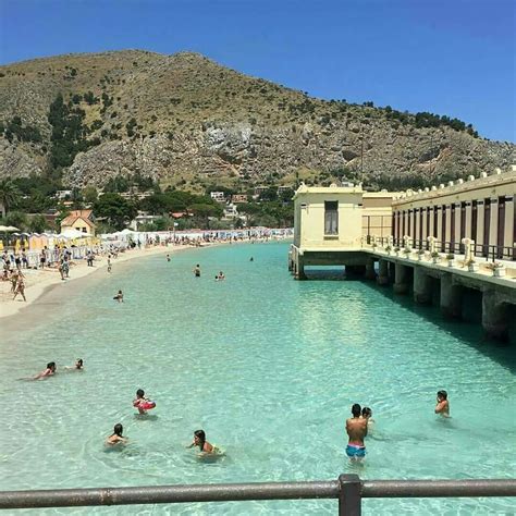 Palermo,Mondello Beach,Sicilia,Italia | Sicily italy, Sicily, Palermo ...