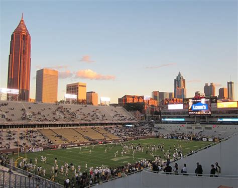 Bobby Dodd Stadium (Atlanta, GA) - omdömen - Tripadvisor