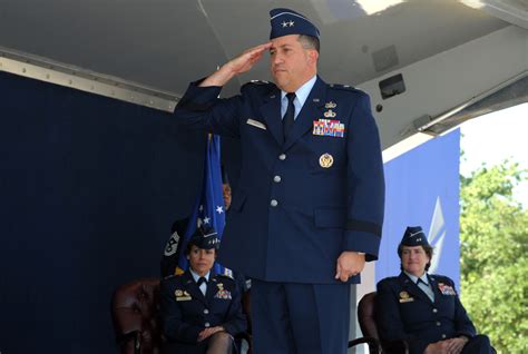 Air Force Personnel Center welcomes next commander > Joint Base San Antonio > News