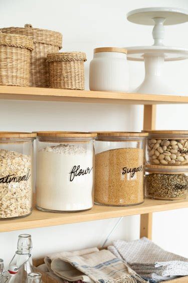 Hand-Lettered Labels on Glass Storage Jars Tutorial | Hunker