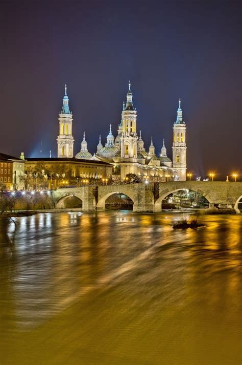 Stone Bridge on Ebro River at Zaragoza, Spain Stock Image - Image of bridge, river: 23551973