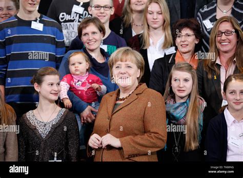 Merkel meets with family members of soldiers on fo Stock Photo - Alamy