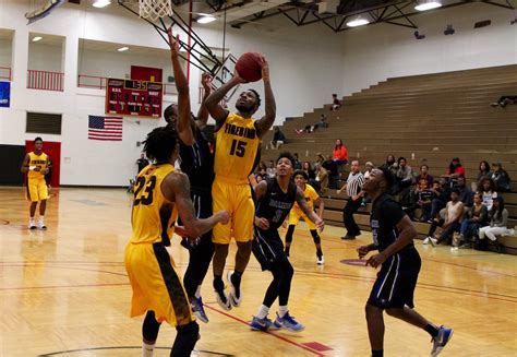 Men's Basketball: UDC 90 Daemen College 84 (OT) - DC Outlook