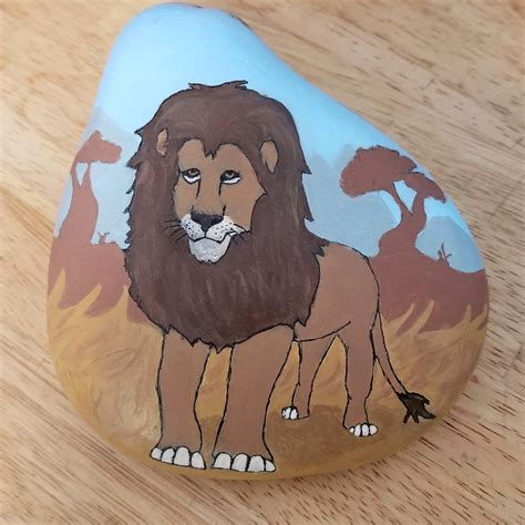 Lion rock painting | Painted rocks, Painting, Rock