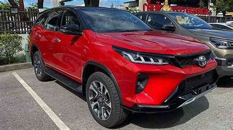 Toyota Fortuner Legender 2021 is a beastly SUV in real-life photos