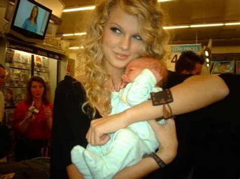 Taylor Swift Baby Photo