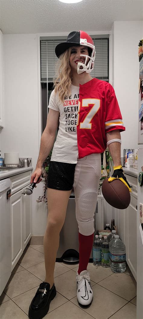 Taylor Swift / Travis Kelce | Halloween Love