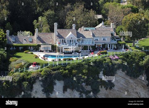 Aerial view of Barbra Streisand 's home in Malibu. Los Angeles ...