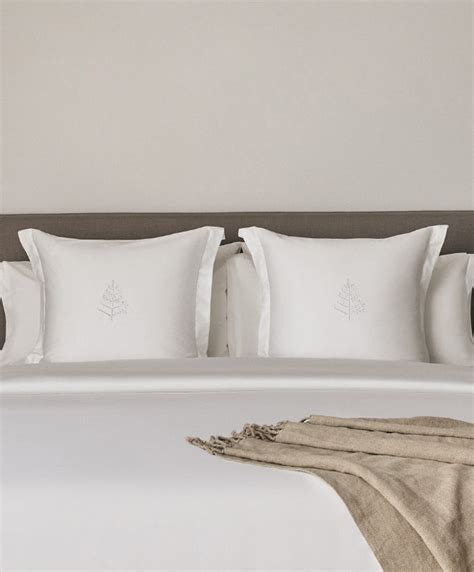 Hotel Mattress Collection | Luxury Mattress | Four Seasons