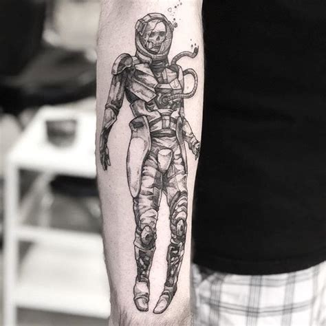 skeleton astronaut tattoo | Astronaut tattoo, Astronaut tattoo design ...