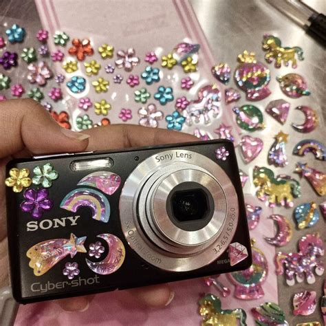 digital camera aesthetic 2000s 2010s | Digital camera, Cute camera ...