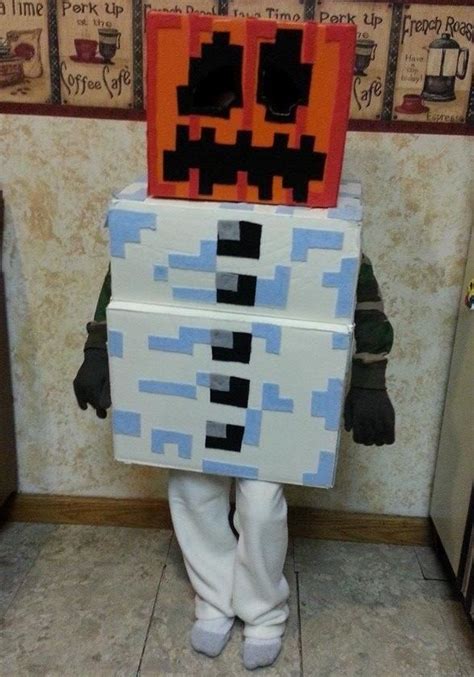 How to Make a DIY Minecraft Snow Golem Costume | Filz hase ...