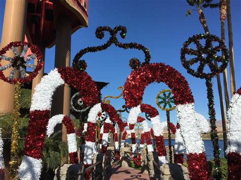 Laughlin Buzz: Candy Cane Lane on the Laughlin, NV Riverwalk