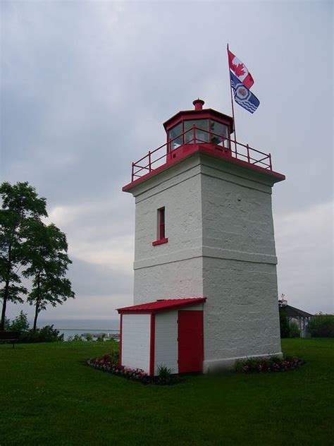 Goderich Lighthouse (Goderich, Ontario) | Lighthouse, Beautiful places ...