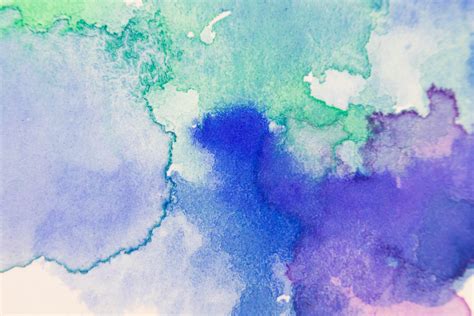 Acrylic Paints vs Watercolor Paint: The Key Differences? | Nova Color