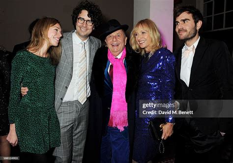 Guest, Rupert Humphries, Barry Humphries, Lizzie Spender and Oscar ...