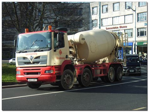 Glendinning WA53CRF | WA53KRF FODEN CONCRETE MIXER 12000cc (… | Flickr