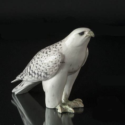 Icelandic Falcon, Royal Copenhagen bird figurine no. 263 | No. 1020052 | Alt. R263 | DPH Trading