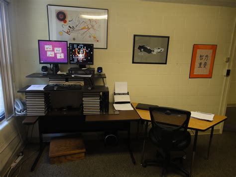 DIY Standup Desk: Stand Up for Ergonomics