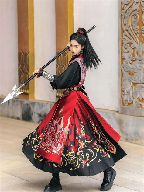 Traditional Fashion, Traditional Outfits, Royalty Clothing, Samurai Clothing, Martial Arts ...