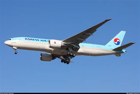 HL8077 Korean Air Boeing 777-FB5 Photo by Wang will | ID 1515909 | Planespotters.net